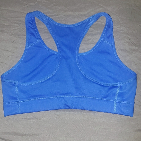 🎄3/$15 Nike Blue Sports Bra - Picture 2 of 4